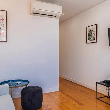 Apartment Bright 1br Flat In Bairro Alto By Lovelystay